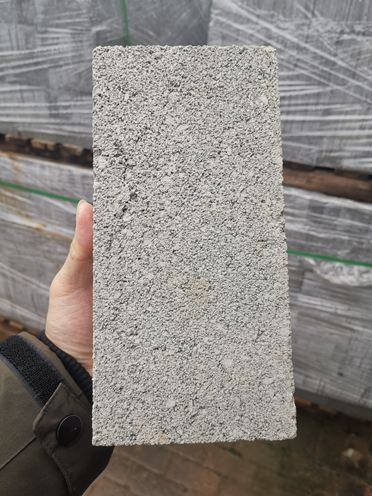 透水磚，植草磚，護坡磚，連鎖磚，工字磚，擋土磚，擋土塊，水泥磚，灰砂磚，門框磚，門垛磚，射釘磚，三角磚